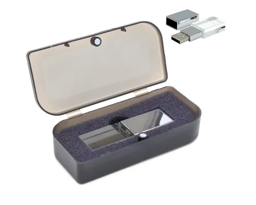 Флешка Moon 16 Гб  To Go в футляре, белый