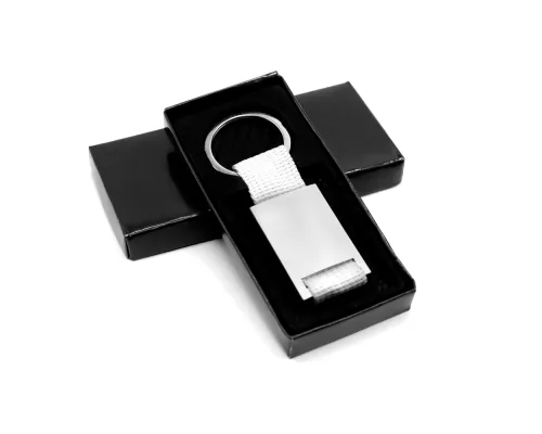 Брелок Typpo, белый