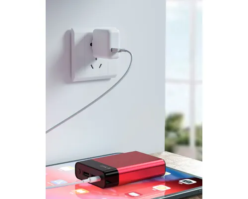 Внешний аккумулятор в металлическом корпусе Apria, 10000 mAh, красный