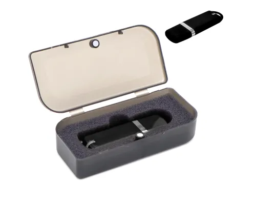 Флешка Shape с покрытием Софт Тач в футляре, черная