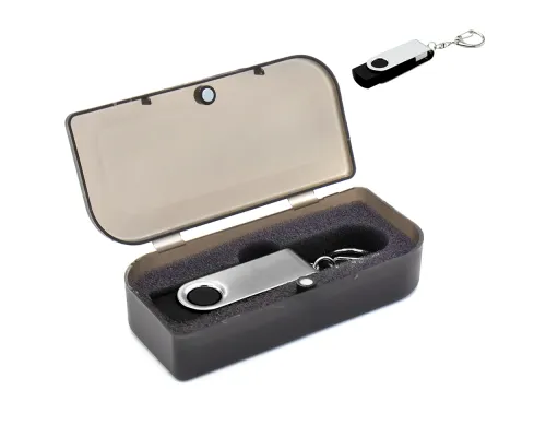 Флешка Twist 16 Гб в футляре, черная