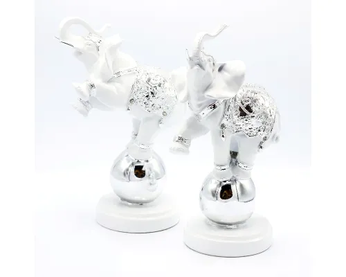Набор статуэток "Слоны на шарах"