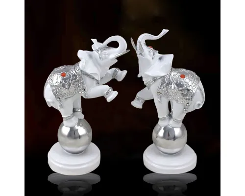 Набор статуэток "Слоны на шарах"