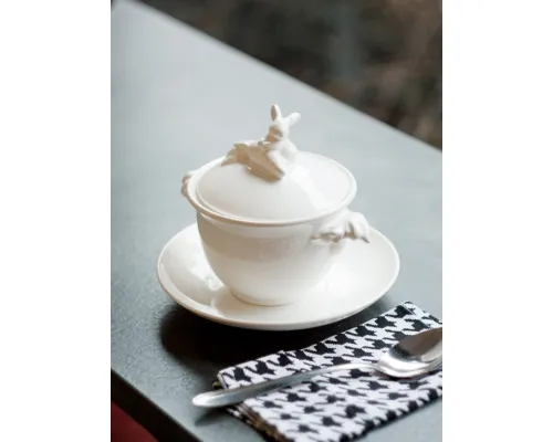 Бульонница "Кролик - Везунчик" с тарелкой, 425 мл, Белый