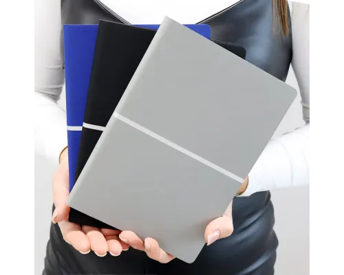 Ежедневник A5 недатированный Equator в мягком переплёте, серый с серебристым Ежедневник A5 недатированный Equator в мягком переплёте, серый с серебристым