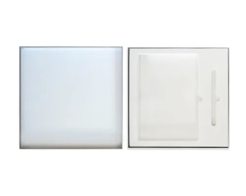 Коробка подарочная Solution Superior Alfa Linen под ежедневник и ручку, серебро, 25,7x25,7x2,8 см, бежевый ложемент Коробка подарочная Solution Superior Alfa Linen под ежедневник и ручку, серебро, 25,7x25,7x2,8 см, бежевый ложемент