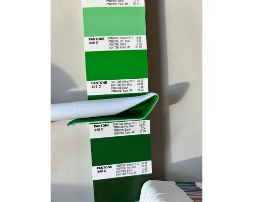 Ручка шариковая Pelican, пластиковая, белая/зеленая