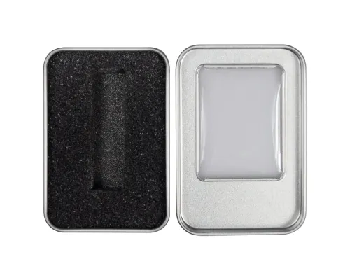 Футляр для флеш накопителя металлический, размер 6*9,5 см, серебристый