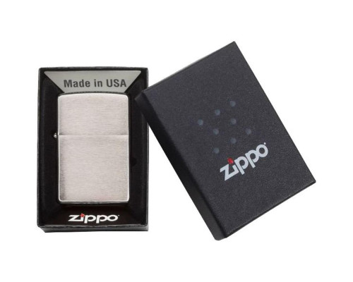 Зажигалка Zippo Armor Brushed, матовая серебристая Зажигалка Zippo Armor Brushed, матовая серебристая